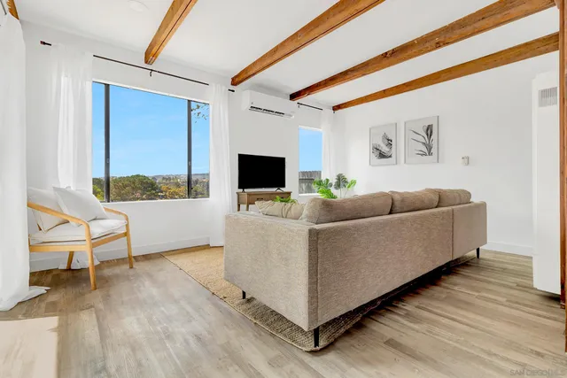 $2,785,000 | 3854 Via Del Mar, San Diego, CA 92130