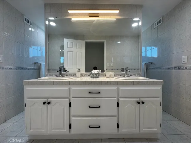 $1,725,000 | 1716 Celeste Lane, Fullerton, CA 92833