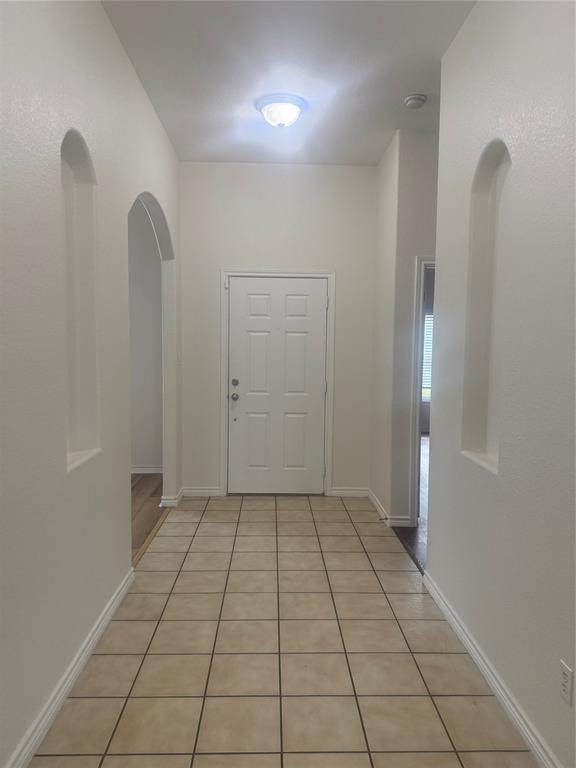 303 Quail Run Road Red Oak, TX 75154 - Photo 2 of 19 a view of a room with door