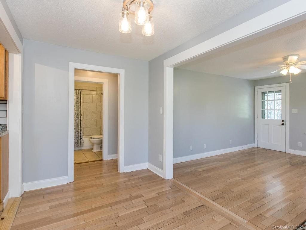 49 Ridge Road Asheville, NC 28806 - Photo 8 of 23 Gallery Image 8