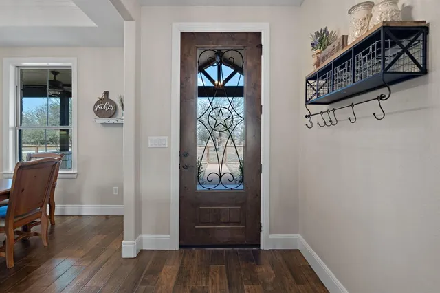 $750,000 | 1211 County Road 1024, Glen Rose, TX 76043