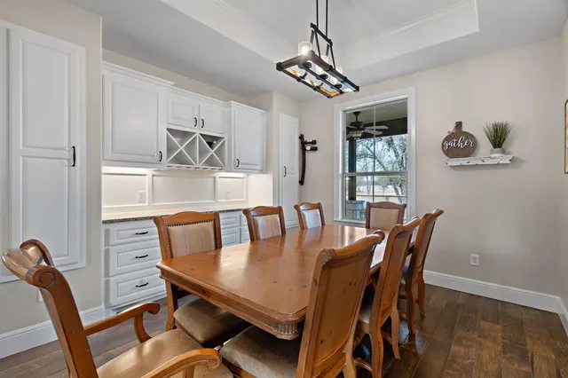 $750,000 | 1211 County Road 1024, Glen Rose, TX 76043