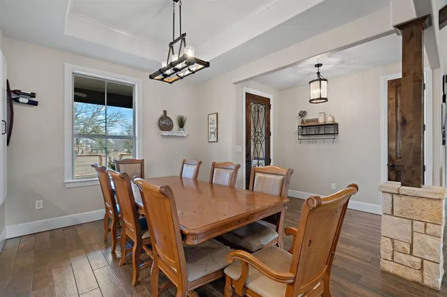 $750,000 | 1211 County Road 1024, Glen Rose, TX 76043