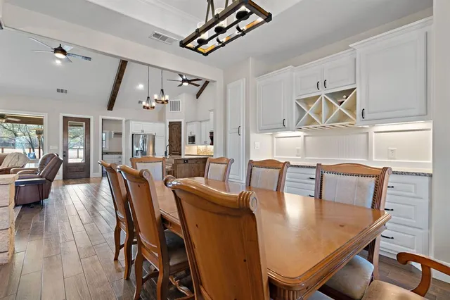 $750,000 | 1211 County Road 1024, Glen Rose, TX 76043