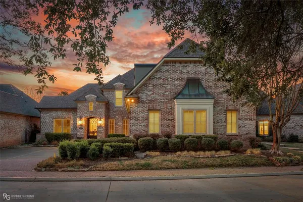$750,000 | 105 Esplanade Court, Bossier City, LA 71111