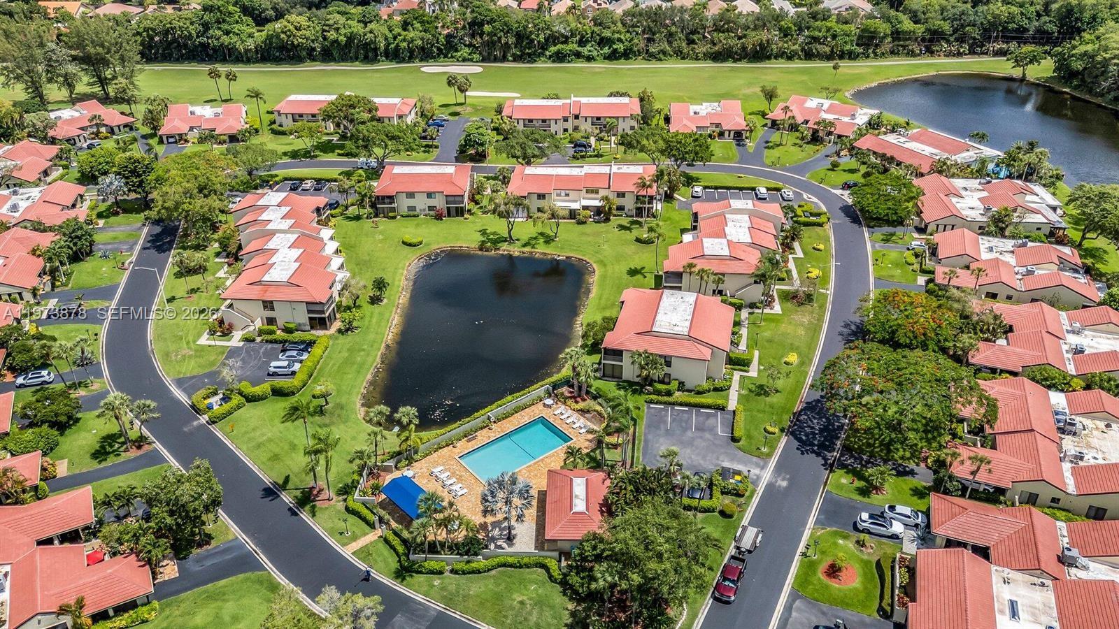 8535 Casa Del Lago, Unit F Boca Raton, FL 33433 - Photo 27 of 35 Gallery Image 27