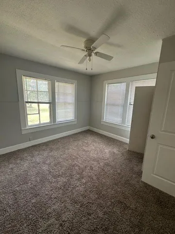 $1,295 | 1425 Chestnut Street, Abilene, TX 79602