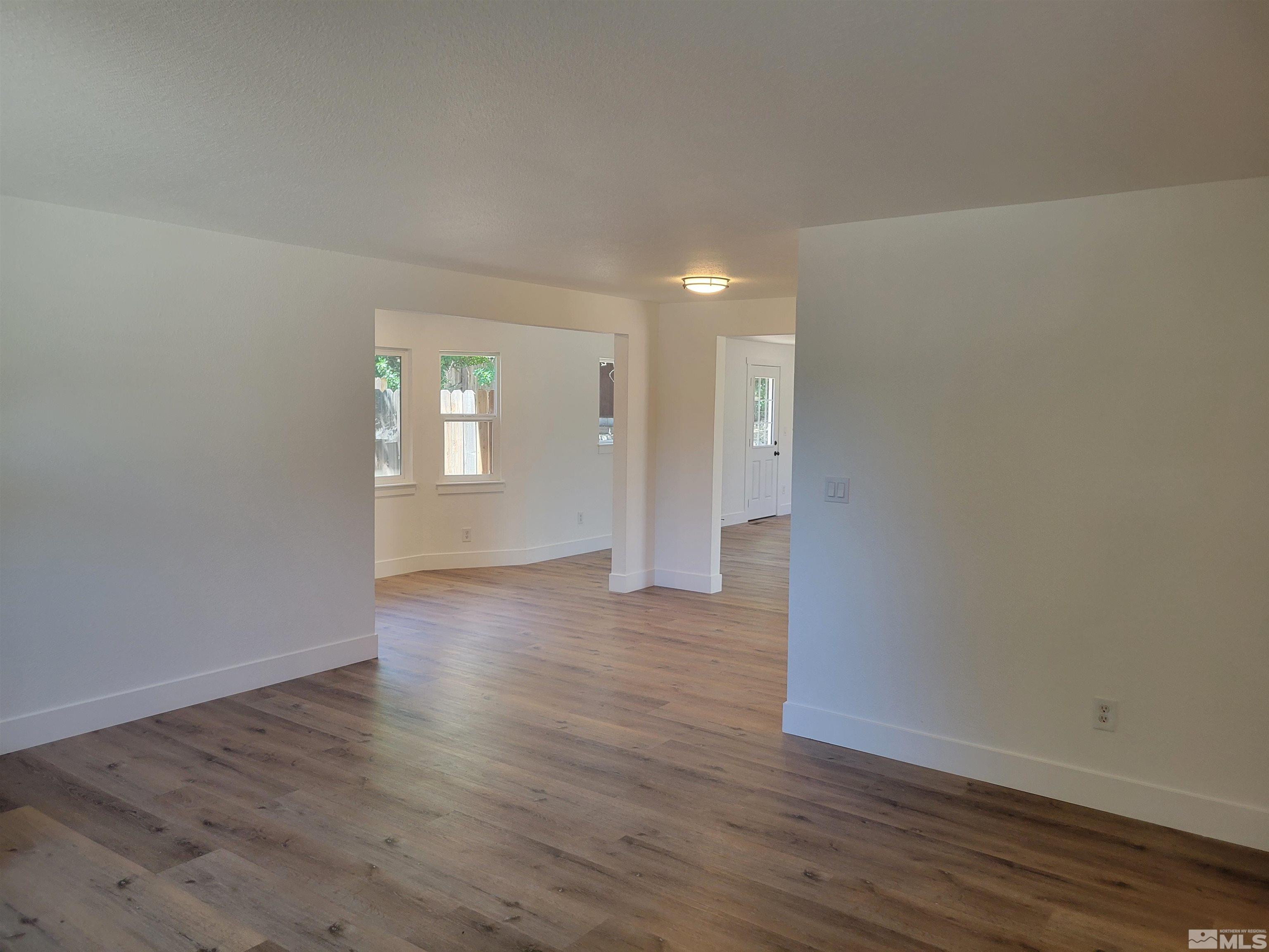 106 Opalite Court Reno, NV 89521 - Photo 2 of 23 Photo 2