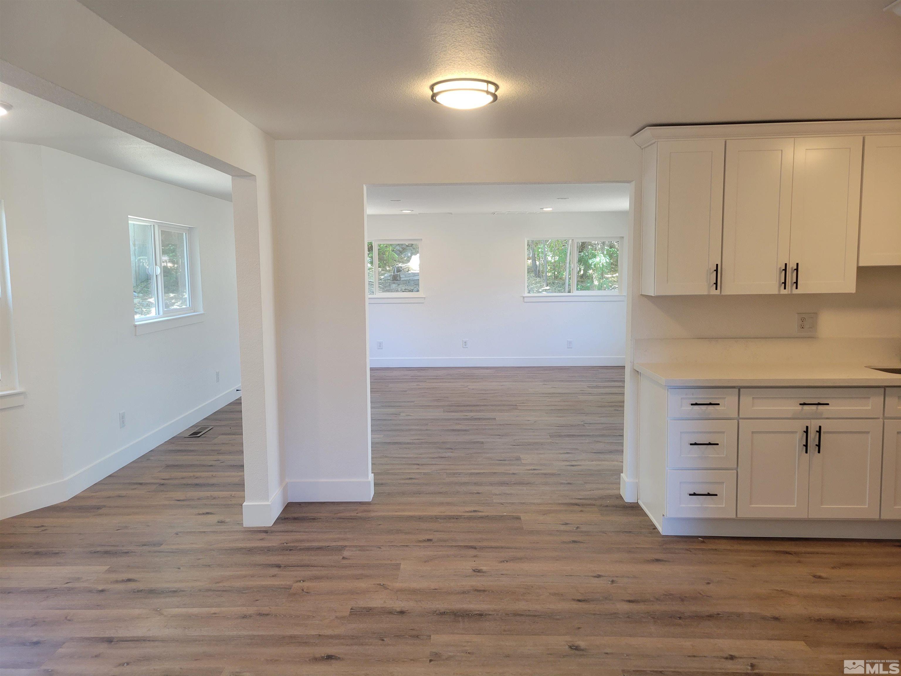 106 Opalite Court Reno, NV 89521 - Photo 5 of 23 Photo 5