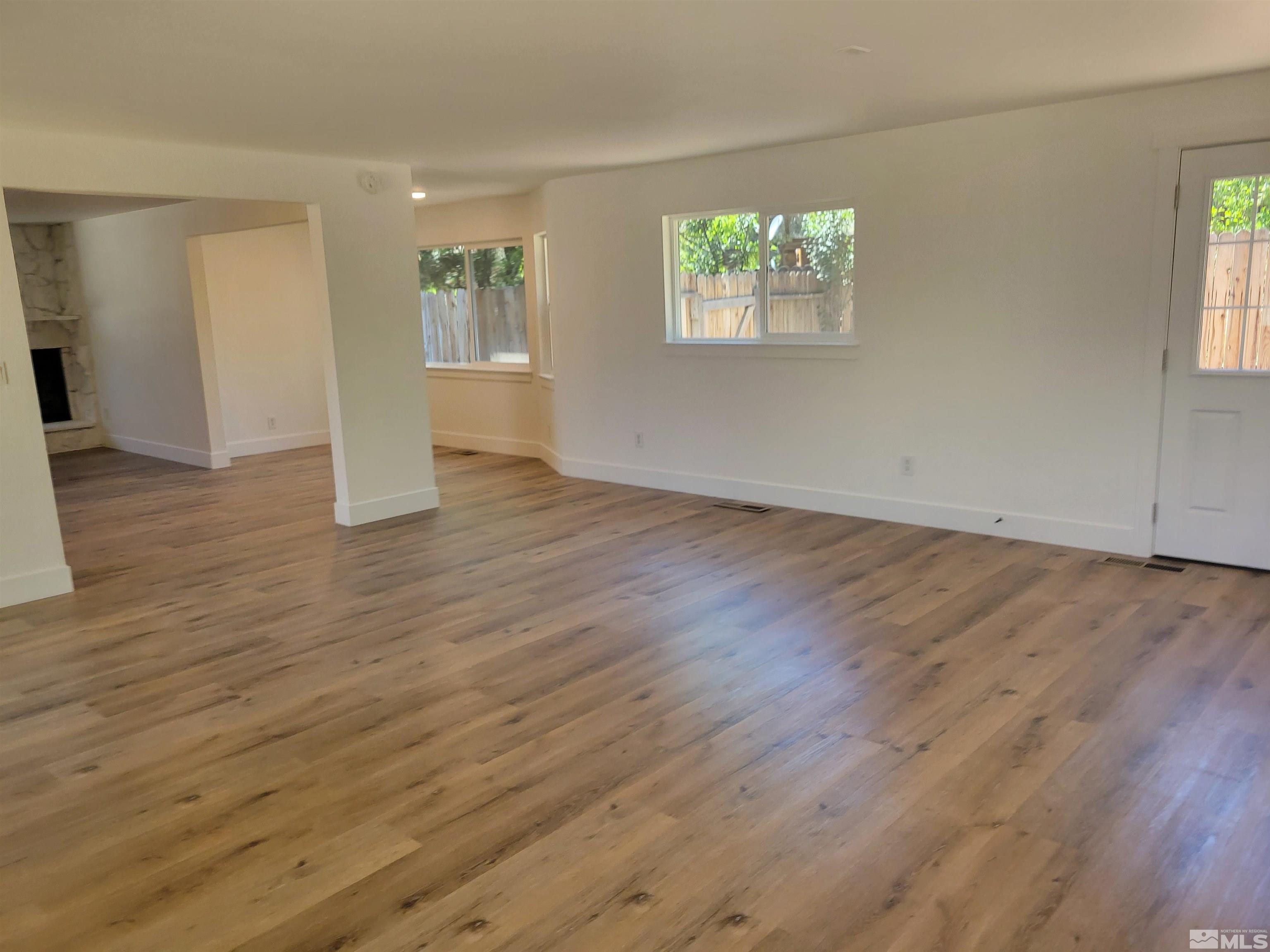 106 Opalite Court Reno, NV 89521 - Photo 10 of 23 Photo 10