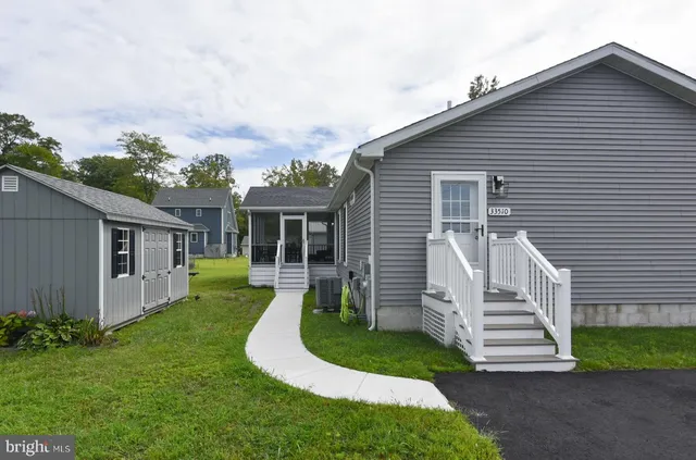 $419,500 | 33510 Deer Run Road, Selbyville, DE 19975