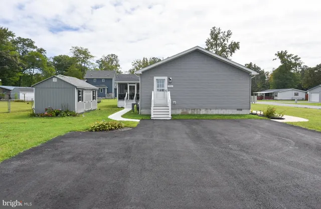 $419,500 | 33510 Deer Run Road, Selbyville, DE 19975