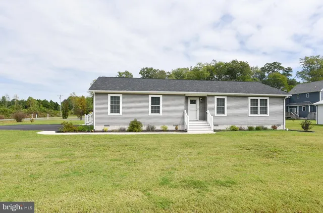 $419,500 | 33510 Deer Run Road, Selbyville, DE 19975