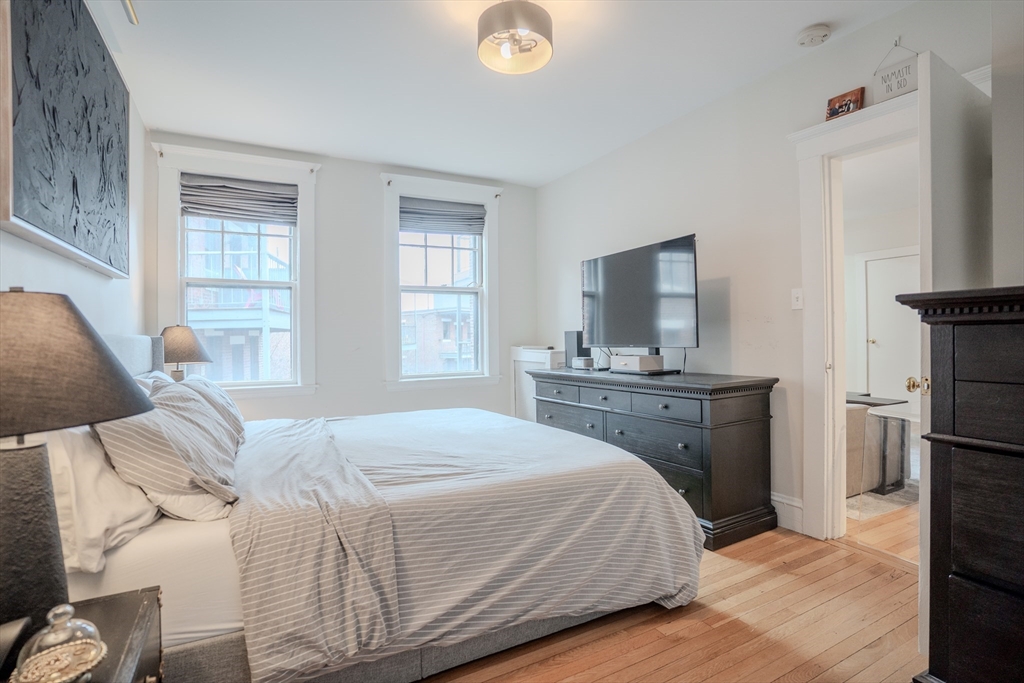 34 Kinross Road, Unit 11 Boston, MA 02135 - Photo 6 of 12 Gallery Image 6