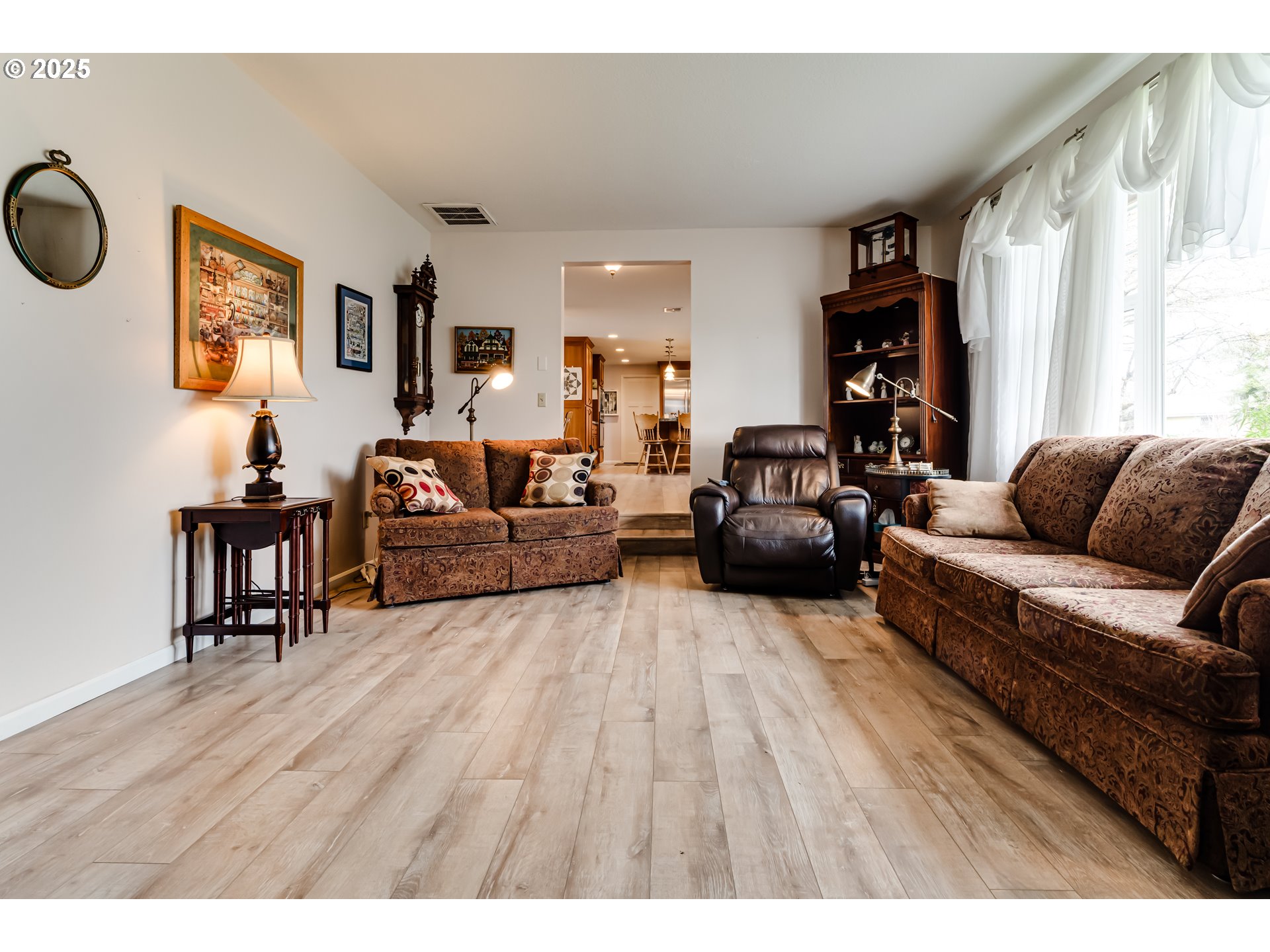 1595 Rambling Drive Springfield, OR 97477 - Photo 18 of 48