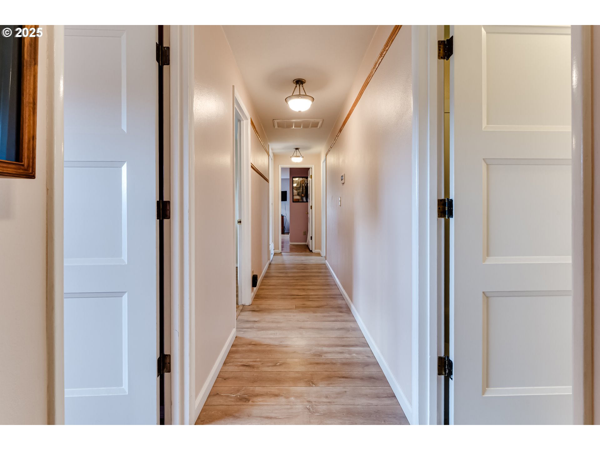 1595 Rambling Drive Springfield, OR 97477 - Photo 19 of 48