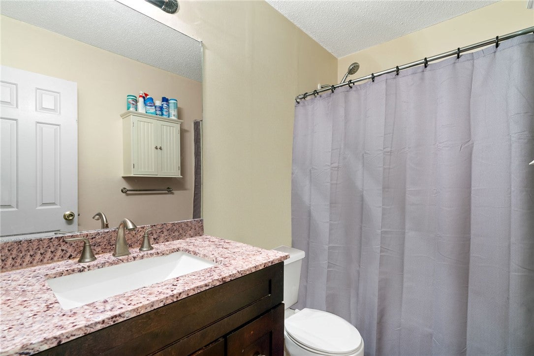 1761 Wire Road, Unit 414 Auburn, AL 36832 - Photo 10 of 11 Gallery Image 10