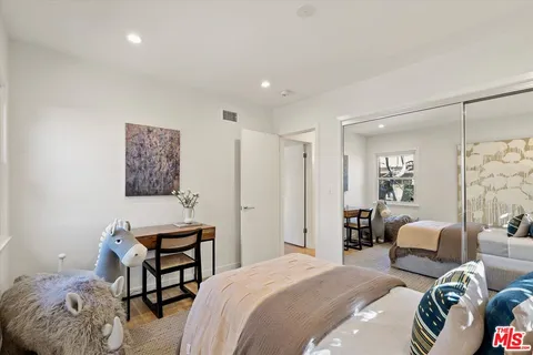 $990,000 | 7667 Chisholm Avenue, Van Nuys, CA 91405
