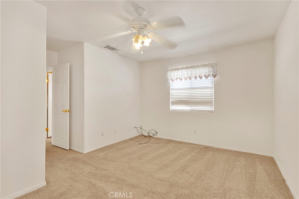 14570 Gayhead Road Apple Valley, CA 92307 - Photo 31 of 54 Gallery Image 31