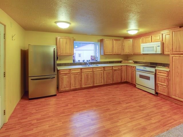 15811 East Jackson Road Chattaroy, WA 99003 - Photo 2 of 20