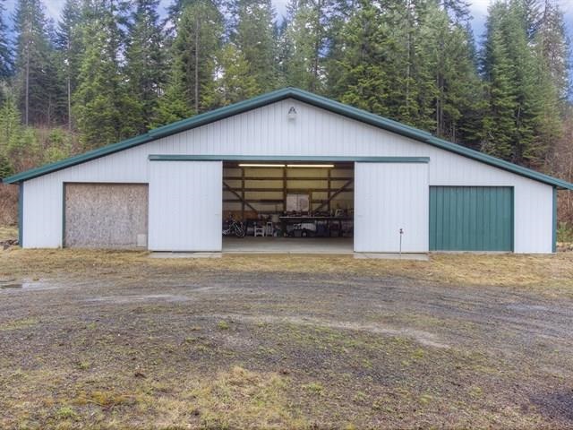 15811 East Jackson Road Chattaroy, WA 99003 - Photo 17 of 20