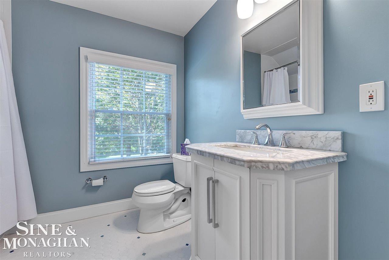 326 Merriweather Road Grosse Pointe Farms, MI 48236 - Photo 20 of 41