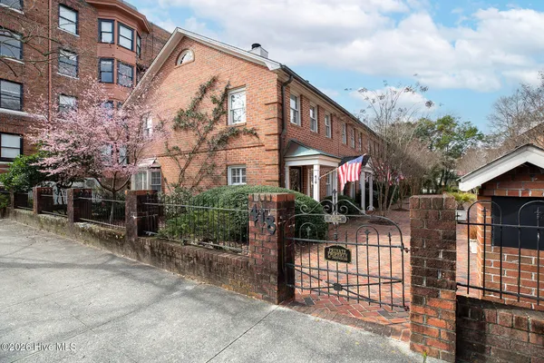 $424,900 | 418 South 3rd Street, Unit A, Wilmington, NC 28401