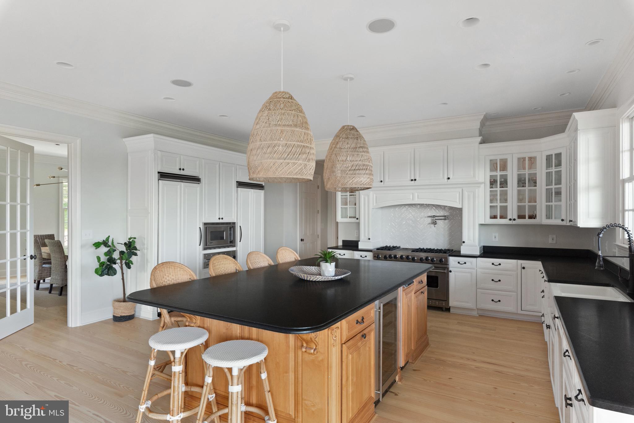 1932 Carrollton Road Annapolis, MD 21409 - Photo 11 of 134 A true chef's kitchen