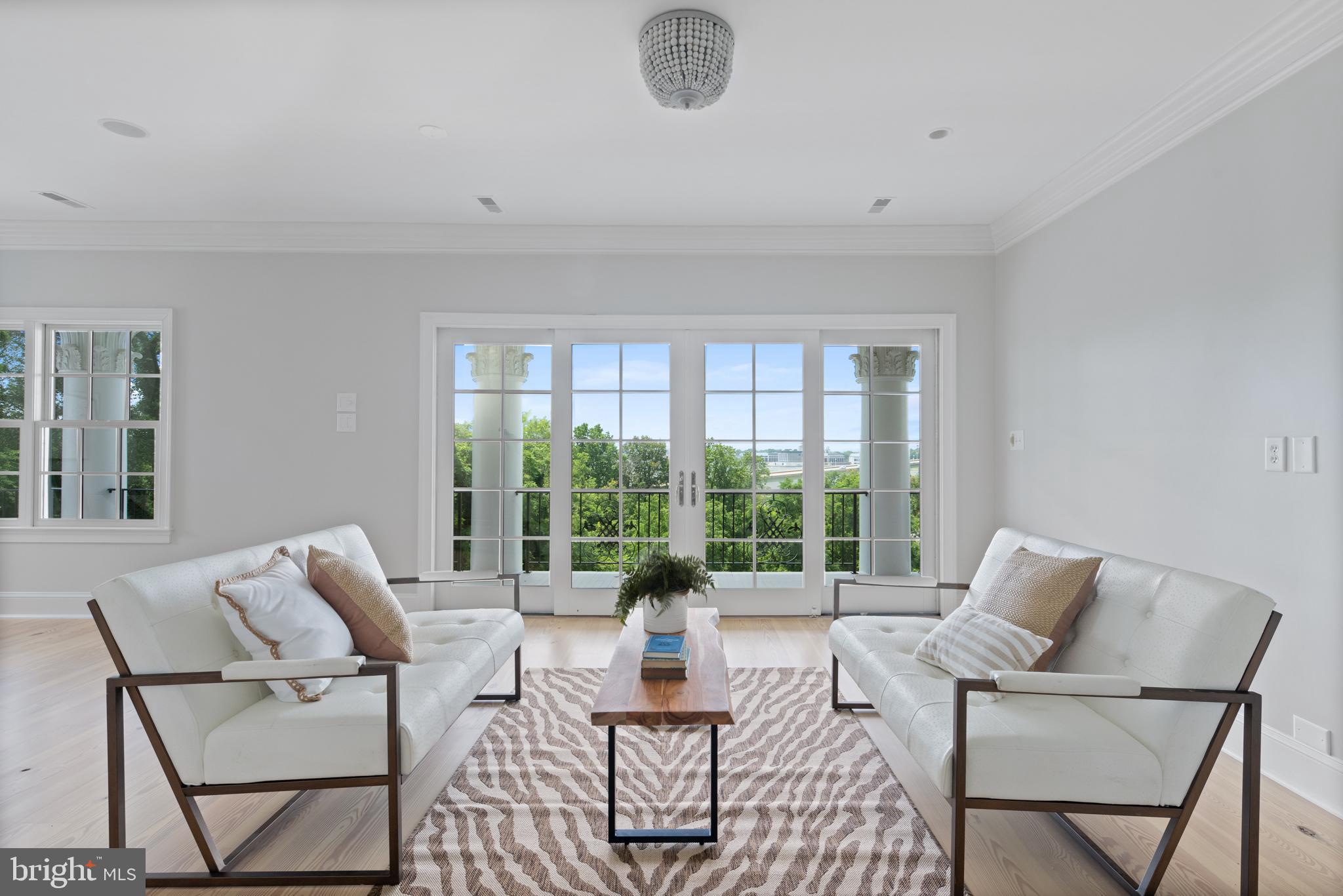 1932 Carrollton Road Annapolis, MD 21409 - Photo 40 of 134 gathering space with balcony