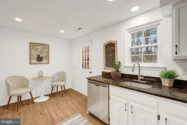 $409,000 | 37 Alden Court, Sterling, VA 20165