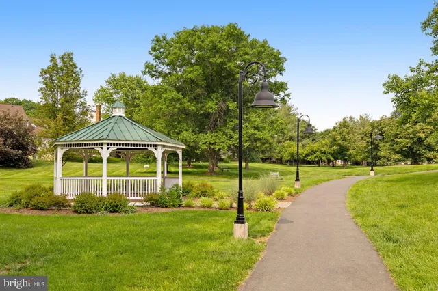 $409,000 | 37 Alden Court, Sterling, VA 20165