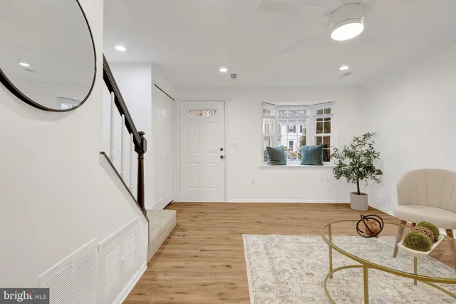 $409,000 | 37 Alden Court, Sterling, VA 20165