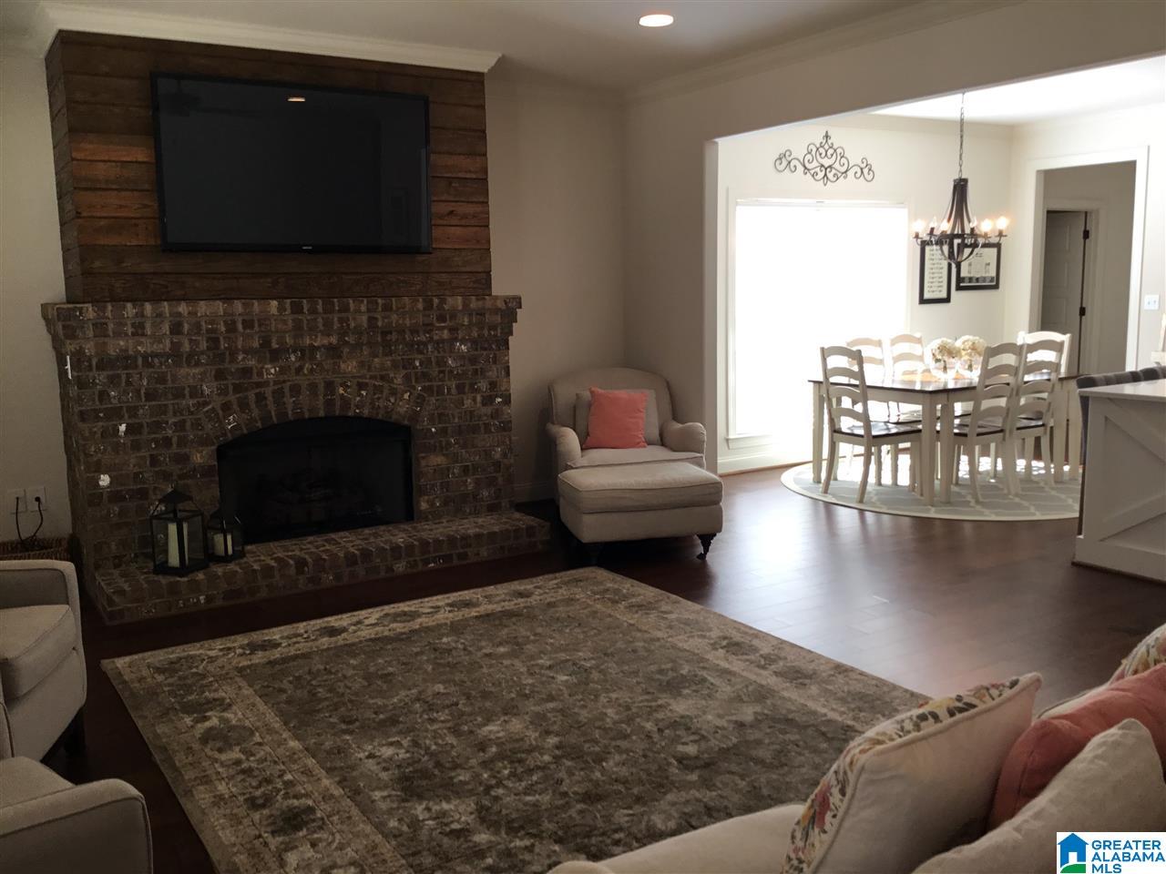 529 Kirkwall Circle Pelham, AL 35124 - Photo 5 of 43