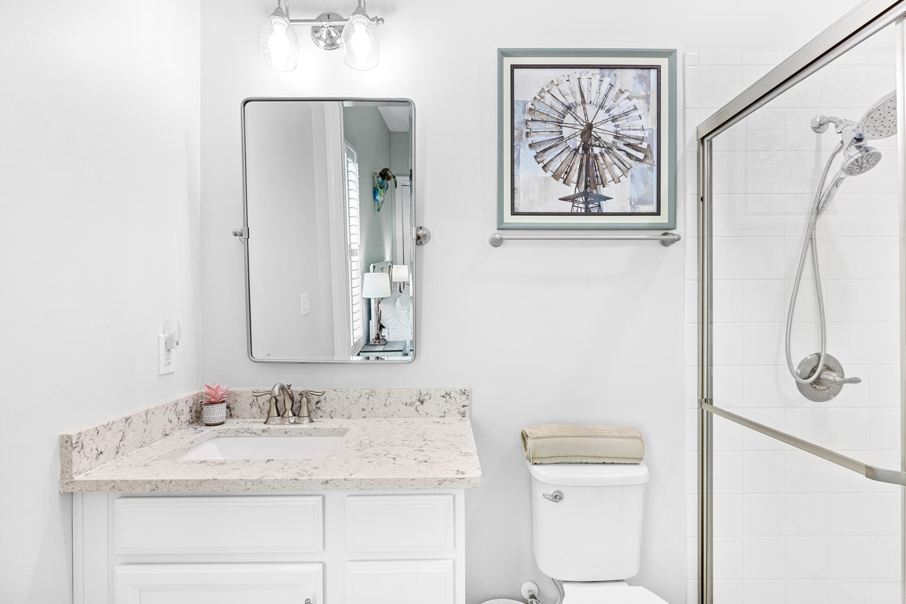 4802 Southwest Millbrook Lane Stuart, FL 34997 - Photo 29 of 61 Bathroom 2