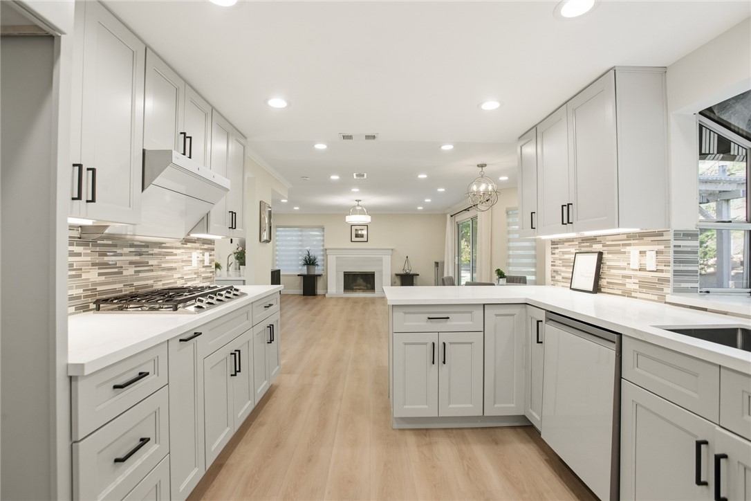 708 Silver Valley Trail Walnut, CA 91789 - Photo 12 of 40