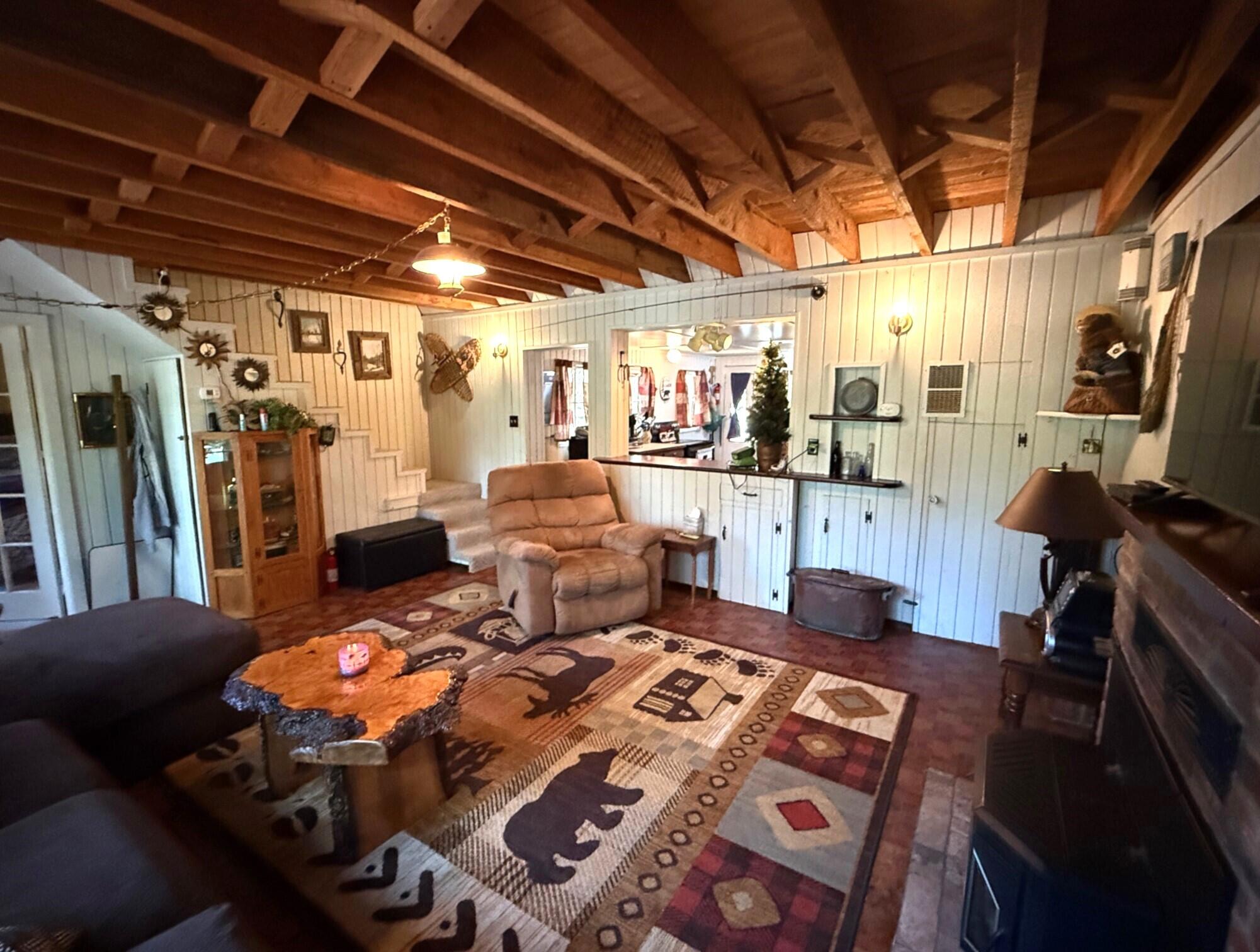 4 Fish Lake Ashland, OR 97520 - Photo 8 of 39 Living 2