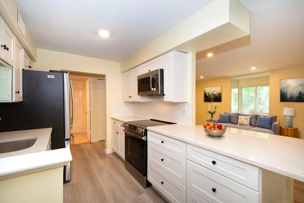 10 Beal's Cove Road, Unit C Hingham, MA 02043 - Photo 10 of 26