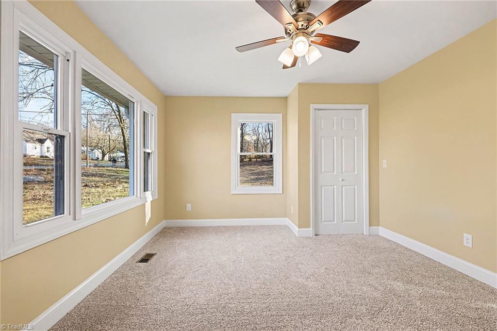 122 Old Fisher Ferry Road Thomasville, NC 27360 - Photo 12 of 20 2nd Bedroom