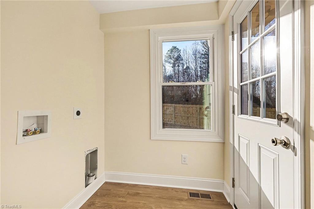 122 Old Fisher Ferry Road Thomasville, NC 27360 - Photo 14 of 20 Laundry Room