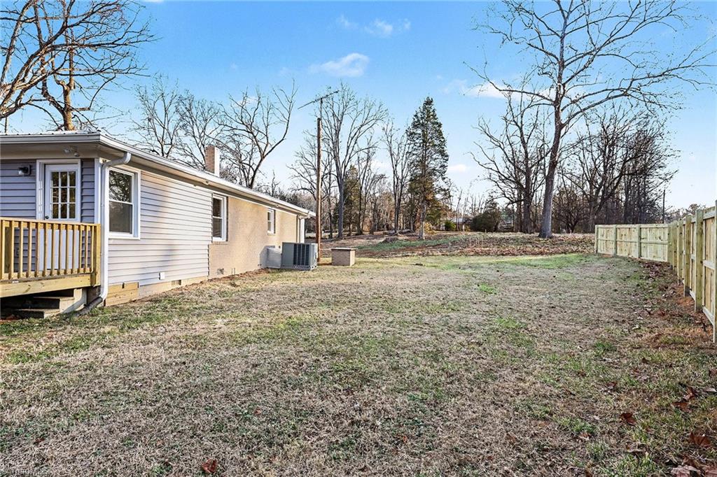 122 Old Fisher Ferry Road Thomasville, NC 27360 - Photo 16 of 20