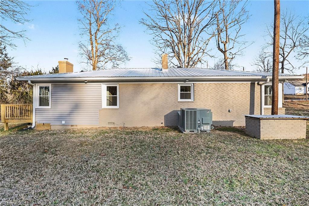 122 Old Fisher Ferry Road Thomasville, NC 27360 - Photo 17 of 20