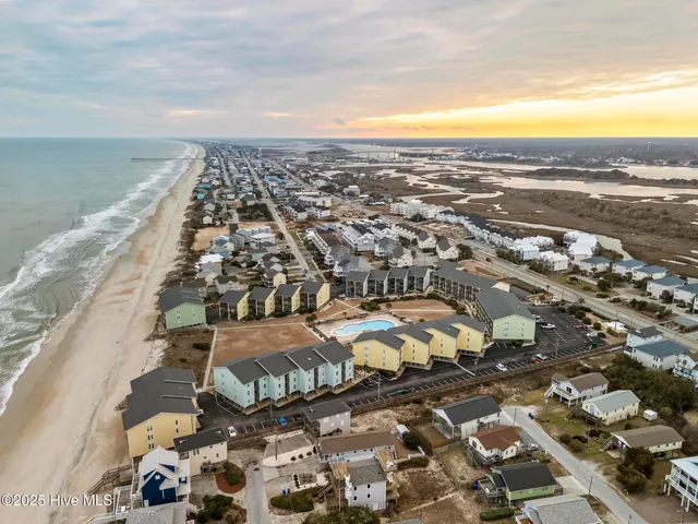 $380,000 | 918 North New River Drive, Unit 322, Surf City, NC 28445