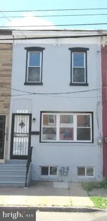 $2,200 | 724 Spruce Street, Camden, NJ 08103