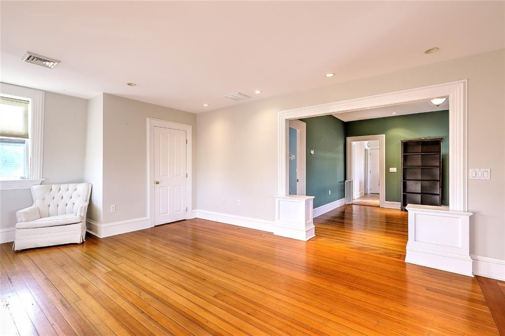 225 Carpenter Street, Unit 3 Providence, RI 02903 - Photo 2 of 11