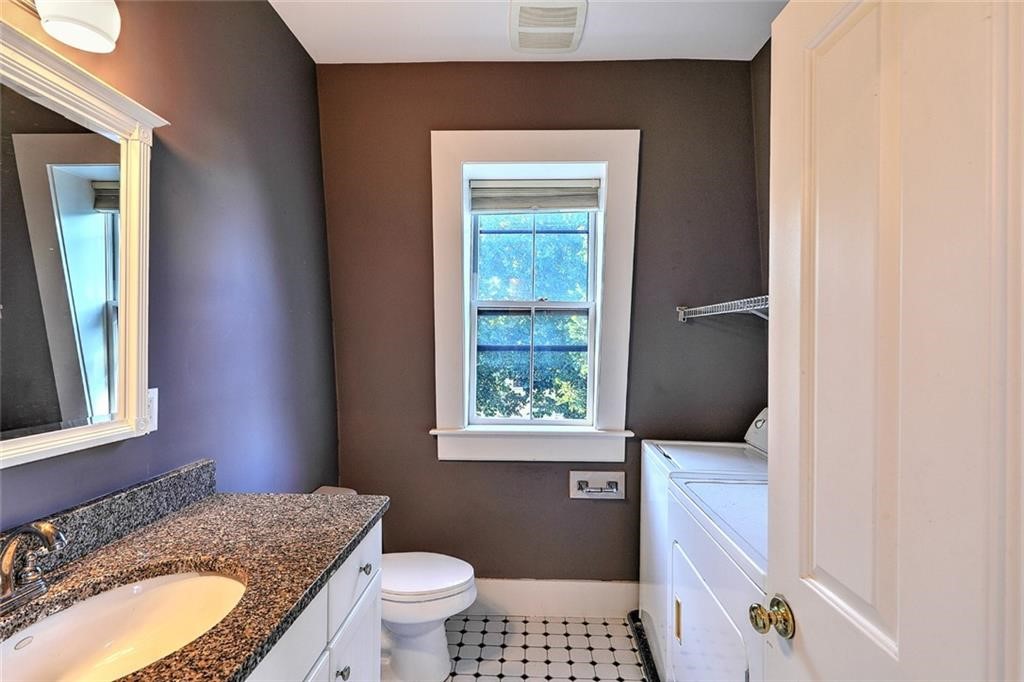 225 Carpenter Street, Unit 3 Providence, RI 02903 - Photo 7 of 11