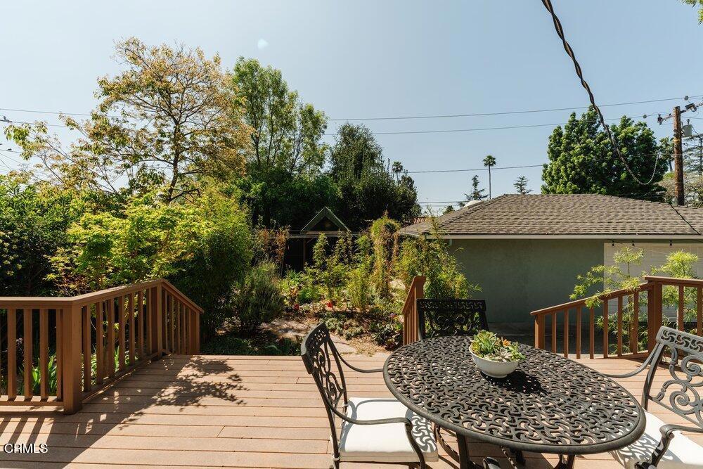 1300 Meadowbrook Road Altadena, CA 91001 - Photo 35 of 45 035_1300_meadow_brook-171_456