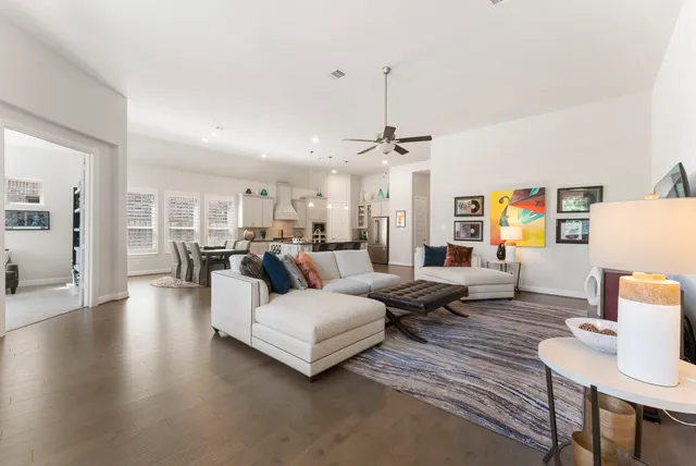 $525,000 | 231 Twilight Toast Drive, Conroe, TX 77304