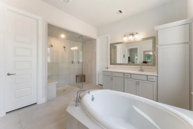 $525,000 | 231 Twilight Toast Drive, Conroe, TX 77304