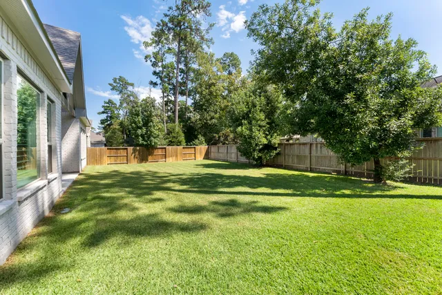 $525,000 | 231 Twilight Toast Drive, Conroe, TX 77304