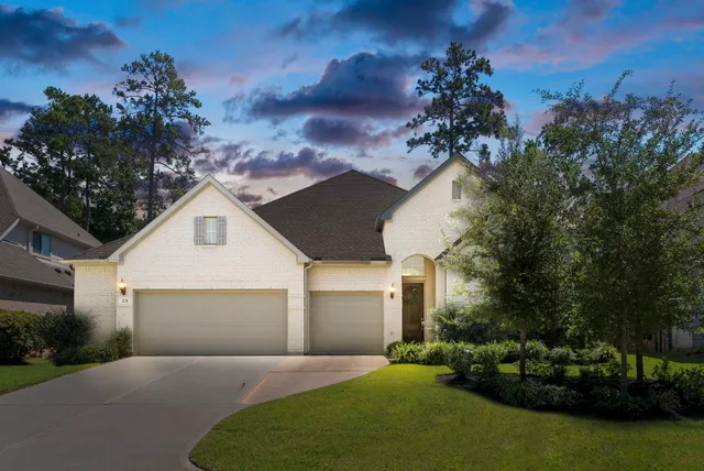 $525,000 | 231 Twilight Toast Drive, Conroe, TX 77304